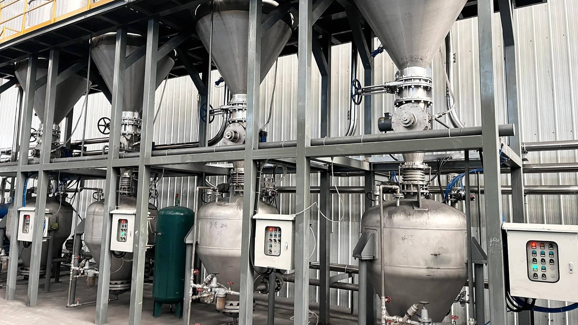 氫氧化鋁氣力輸送系統(tǒng)(圖3) 氫氧化鋁氣力輸送系統(tǒng)(圖3)